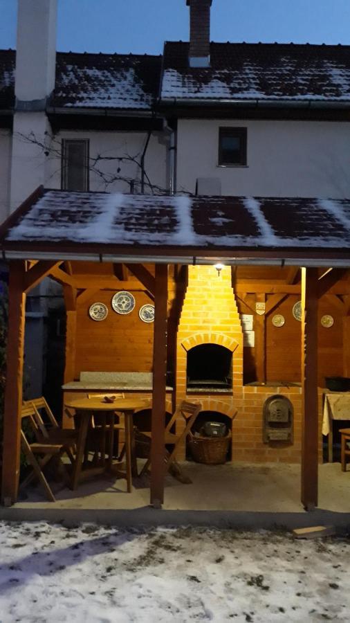 Molnar Vendeghaz Bed & Breakfast Praid Luaran gambar